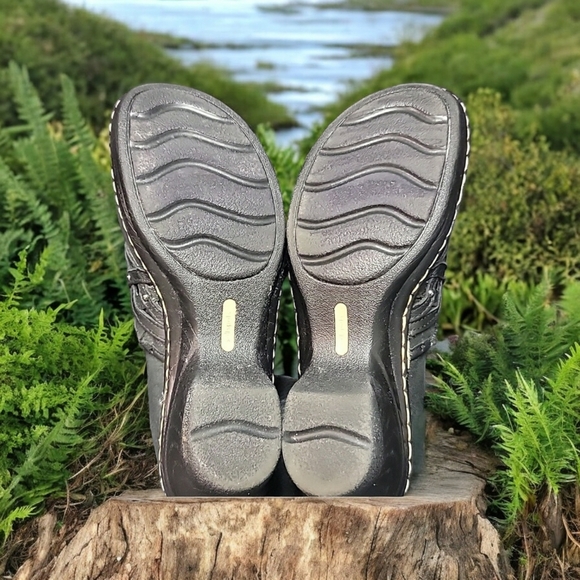 Softspots leather Clogs  Woman's Size 10 in excellent condition. - Picture 2 of 5